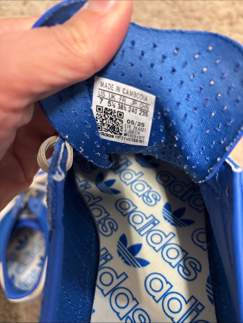 adidas women’s Blue and White Low-Top Running Sneakers - Picture 2 of 6